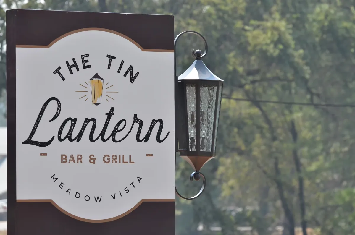 The Tin Lantern in Meadow Vista